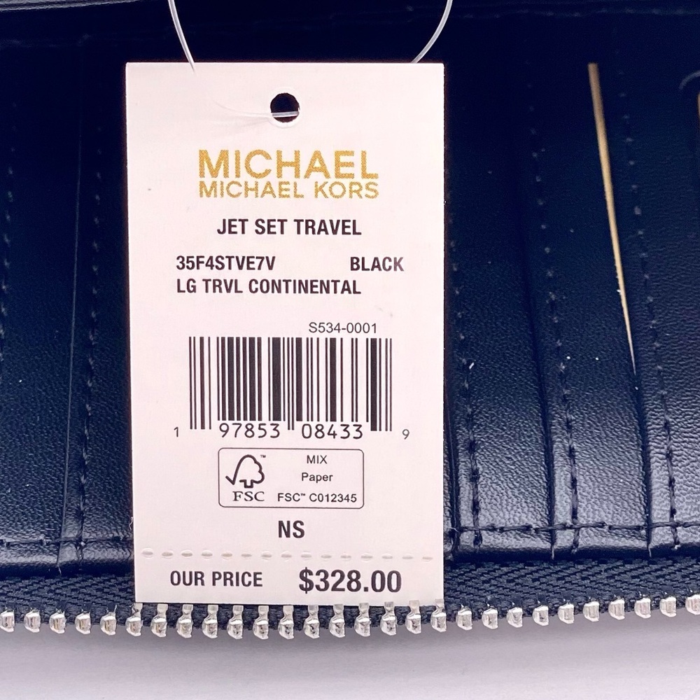 Michael Kors Jet Set Travel Large Signature
Logo and Metallic Continental Wallet - Picture 12 of 12